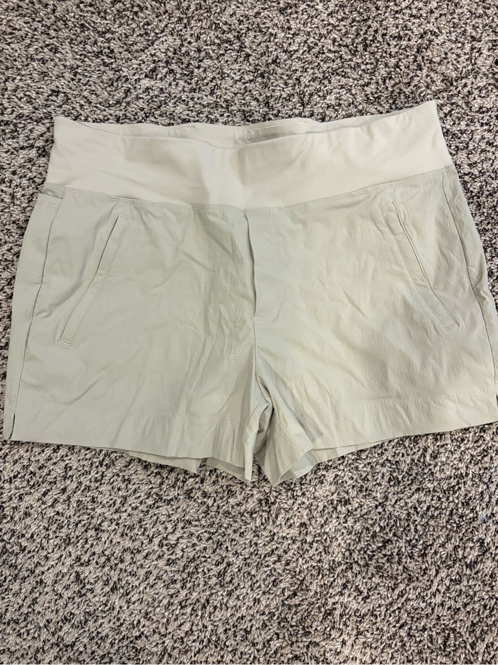 Light Sage/Khaki Women's Active Shorts with Elastic Waistband
